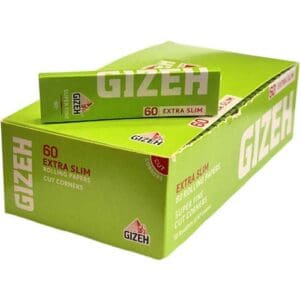 GIZEH EXTRA SLIM SUPER FINE VERDE CHIARO ARROTOLARE CARTINE 60 FOGLIE PER CONFEZIONE ANGOLI TAGLIATI SUPER SOTTILE 12gr/m2 TAGLIA PIÙ PICCOLA DEL REGOLARE 28 x 70 mm SCATOLA COMPLETA 50 PEZZI