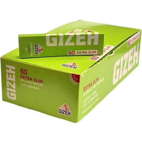 GIZEH EXTRA SLIM SUPER FINE VERDE CHIARO ARROTOLARE CARTINE 60 FOGLIE PER CONFEZIONE ANGOLI TAGLIATI SUPER SOTTILE 12gr/m2 TAGLIA PIÙ PICCOLA DEL REGOLARE 28 x 70 mm SCATOLA COMPLETA 50 PEZZI